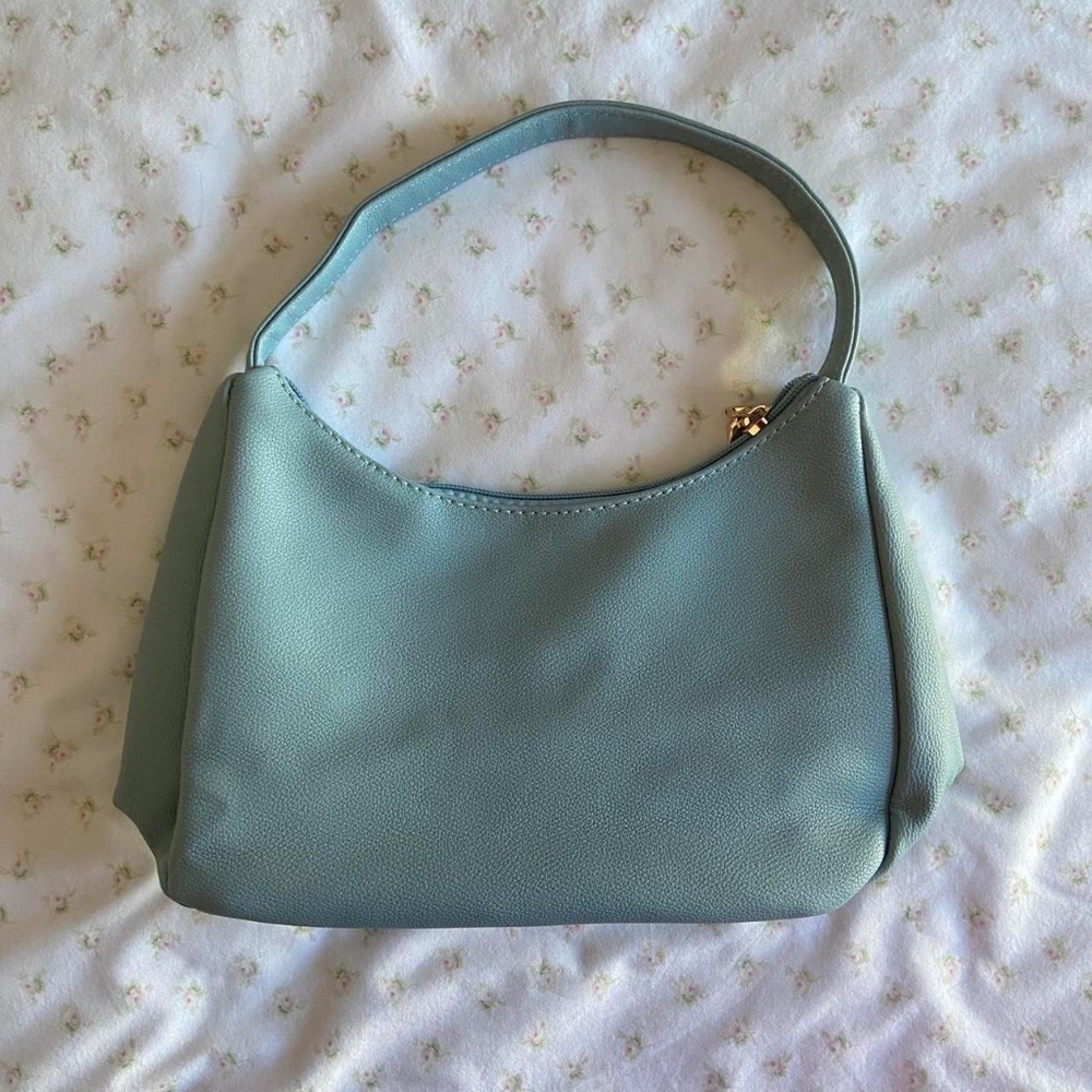 light blue bp purse 💕